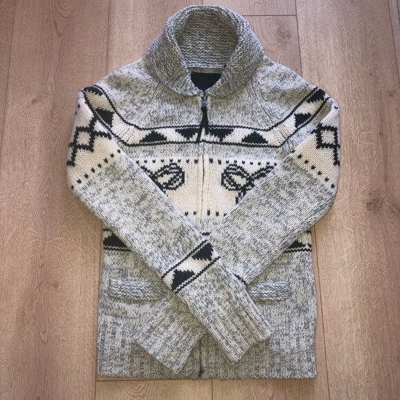 Aritzia TNA Sea to Sky Cowichan Zip Cardigan Sweater in 100% Lambswool Size S - Picture 8 of 16